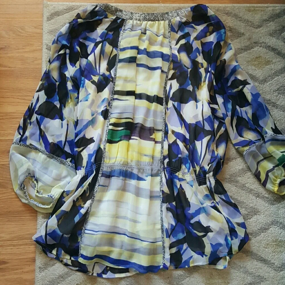 NWT Calvin Klein blouse - Picture 5 of 5